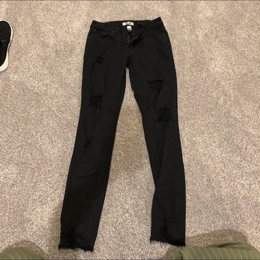 Black skinny jeans